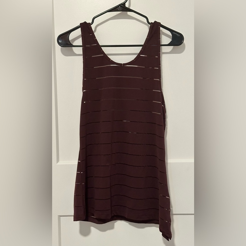 Athleta Women's Size S Basic Purple Plum
Workout Tank Round Neck